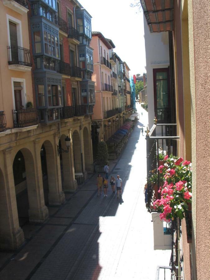 Apartamento Corazon De Portales Logroño Exterior foto