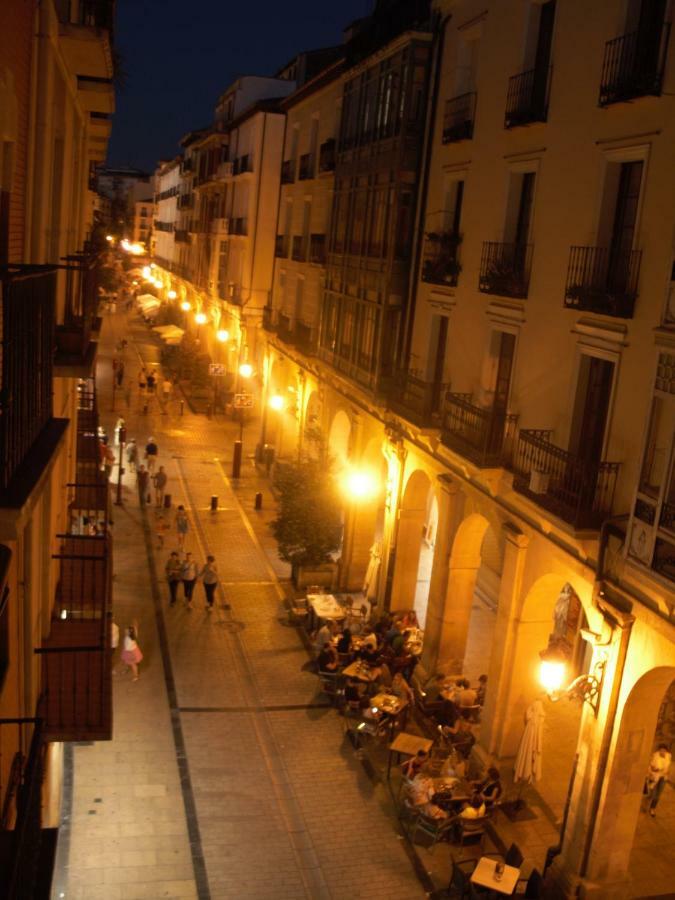 Apartamento Corazon De Portales Logroño Exterior foto